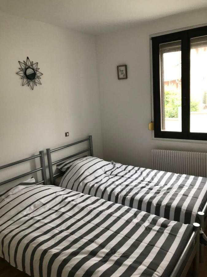 Maison Cosyrouen Malatire Gare 6 Couchages Zewnętrze zdjęcie